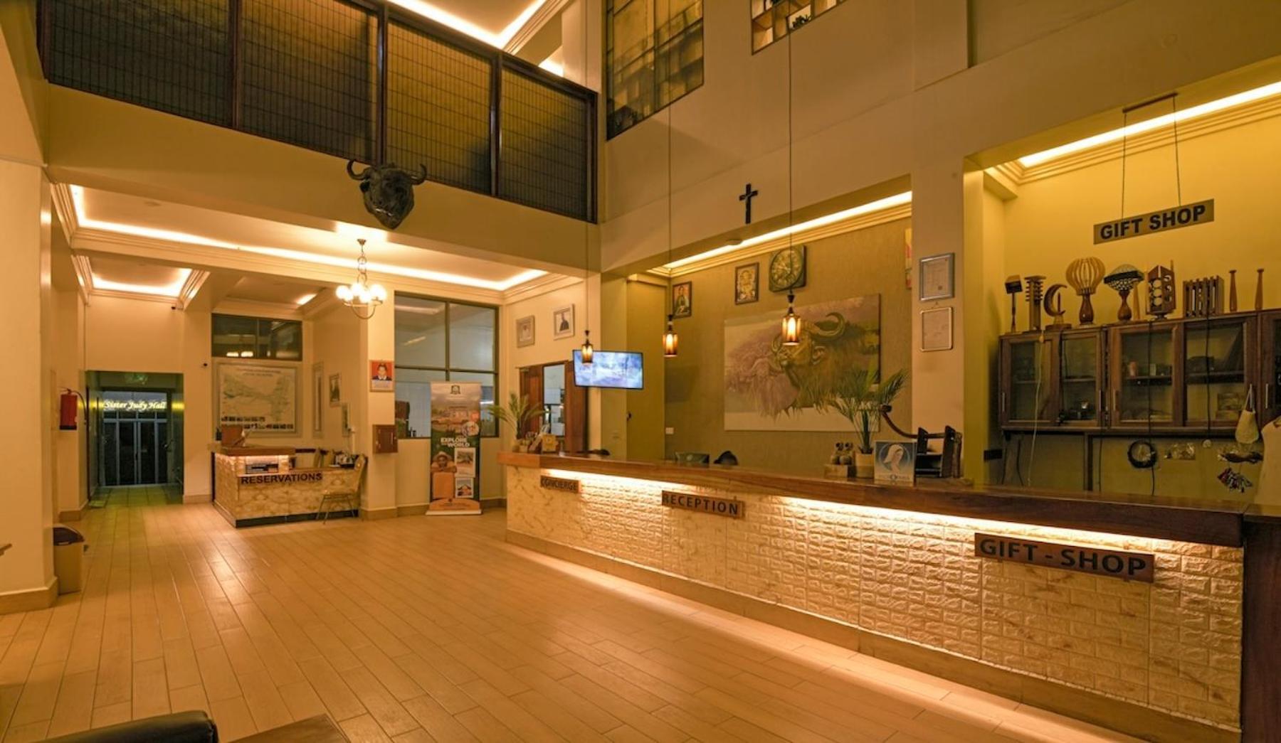 Hoima Buffalo Hotel Exterior foto